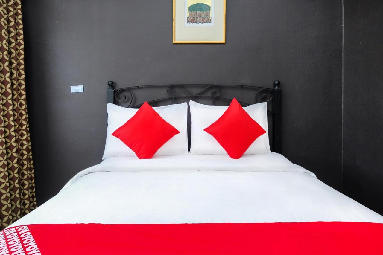 Oyo 559 Aslah Boutique Hotel Кота-Бару Екстер'єр фото